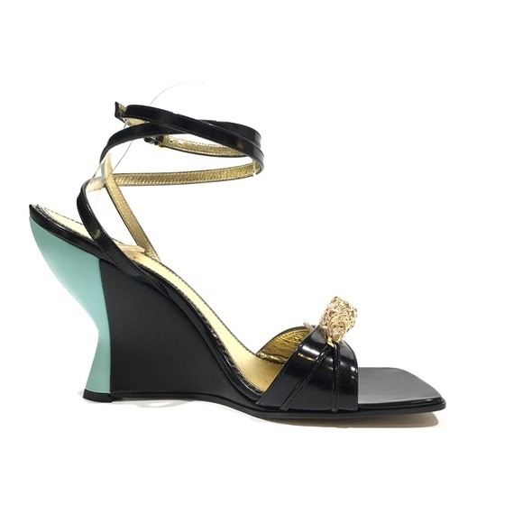 GUCCI FELINE HEAD HIGH HEEL ANKLE STRAP SANDAL -BLACK / BLUE -WOMEN US 8 -NEW - Picture 2 of 11